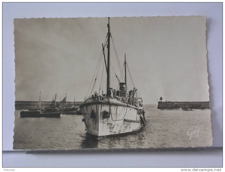 (56) - QUIBERON - LE BATEAU DE BELLE ILE ARRIVANT A PORT MARIA - 1951 - Quiberon