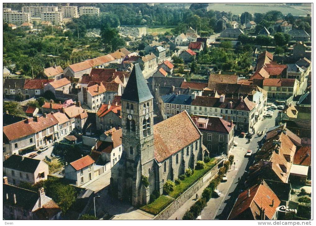 Mennecy. Vue Aérienne. Le Quartier De L'église. - Mennecy