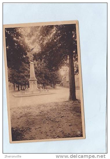 CPA  -  45  -  JARGEAU  - 262. - Le Monument Aux Morts - Jargeau