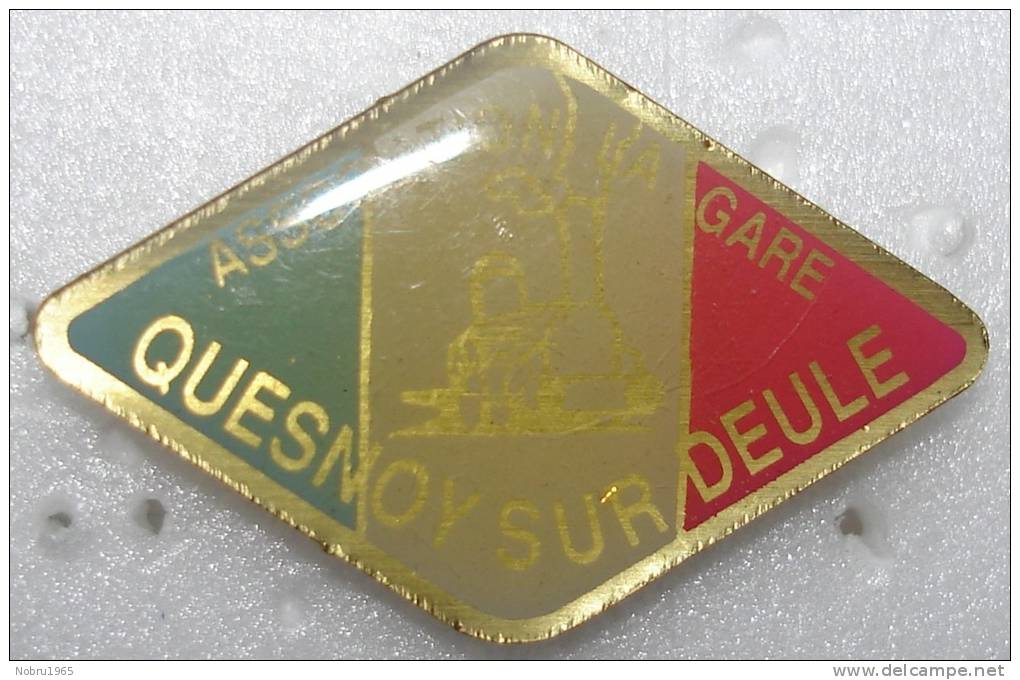 Pin´s Train Association La Gare Quesnoy Sur Deule - TGV