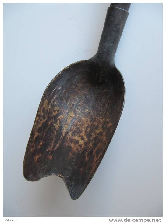 Ancienne PELLE à CHARBON En LAITON     (J1700) - Antike Werkzeuge