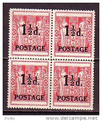 PGL - NOUVELLE ZELANDE Yv N°307 ** BLOQUE - Unused Stamps