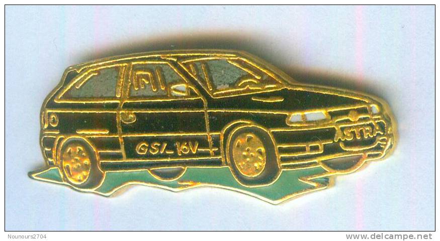 Pin´s OPEL ASTRA GSI 16V Noire - Démons & Merveilles - B128 - Opel