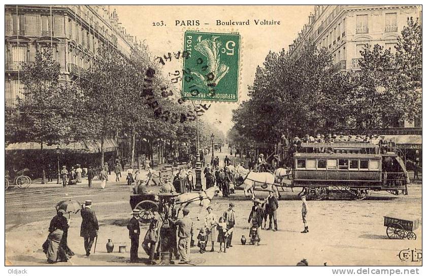 PARIS Boulevard Voltaire - District 11