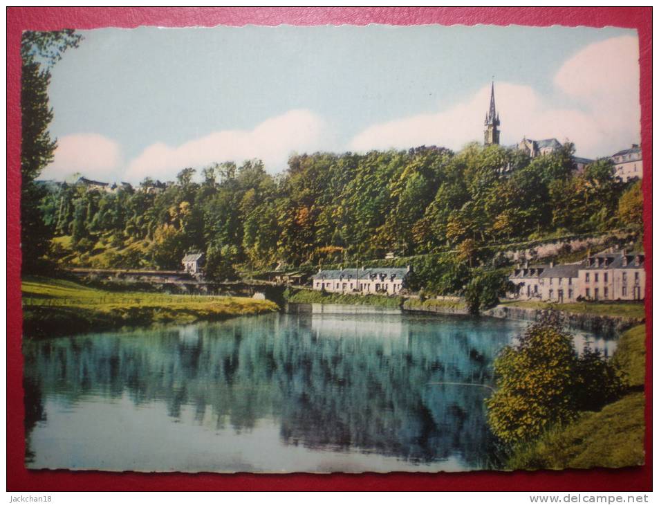 - CHATEAUNEUF-du-FAOU.  Vue Générale Prise Des Bords De L'Aulne - Châteauneuf-du-Faou