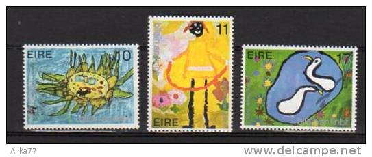 IRLANDE       Neuf  **      Y. Et T.  N°  404 / 406      Cote :  2,25 Euros - Unused Stamps