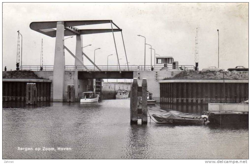 Bergen Op Zoom - Haven  -  Pont Basculant - Bateaux - Port - Bergen Op Zoom