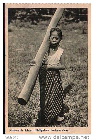 CPA.       PHILIPPINES.   Missions Van Scheut.   Porteuse D'eau. - Filipinas