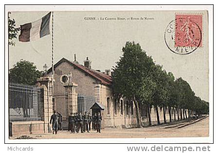 CPA 58 COSNE - La Caserne Binot Et Route De Nevers - Cosne Cours Sur Loire