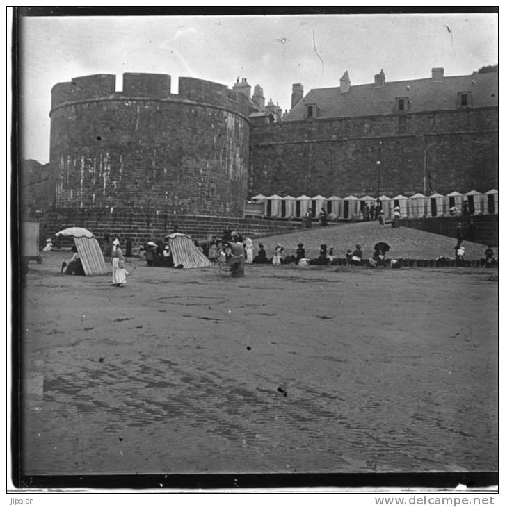 4 Plaques De Verre Stéréo Positives Du 35 Saint Malo Petit Bey Embarquement Dinard Fort National   En 1910 Lot 12 - Plaques De Verre
