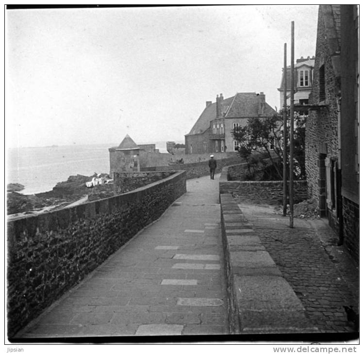 4 Plaques De Verre Stéréo Positives Du 35 Saint Malo Rochers Fort National Poudrière Batterie Hollande En 1910 Lot 13 - Plaques De Verre