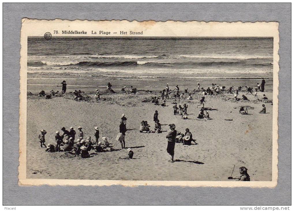 23611    Belgio,  Middelkerke,  La  Plage-Het  Strand,  VG  1954 - Middelkerke