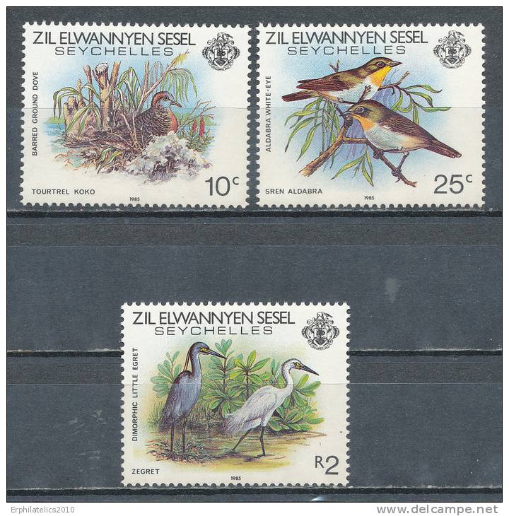 SEYCHELLES ZIL ELWANYEN SESEL 1985-8 BIRDS 3 DIF SCARCE ISSUES SC# 97,98,100 MNH - Collections, Lots & Séries