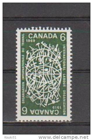 Canada YT 414 ** : OIT - Unused Stamps