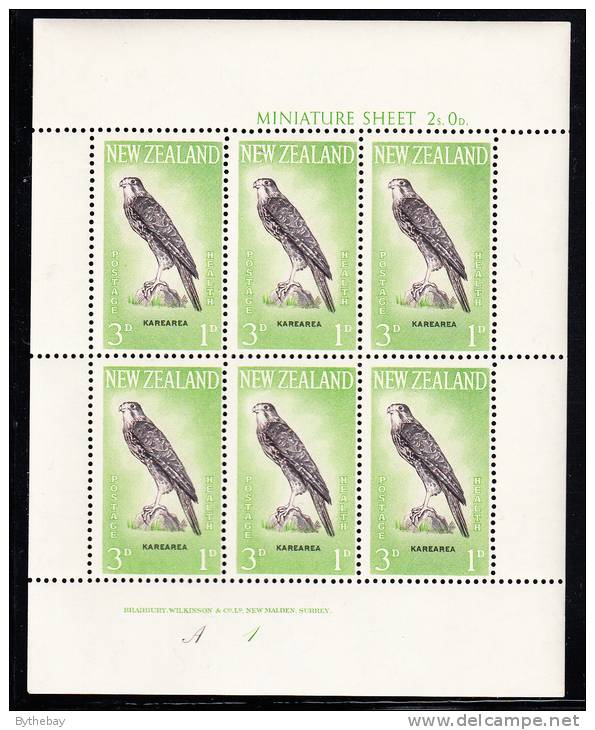 New Zealand Scott #B62a MNH Miniature Sheet Of 6 Health Stamps - Karearea (NZ Falcon) - Nuevos