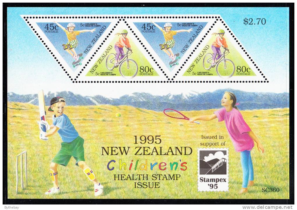 New Zealand Scott #B150b MNH Souvenir Sheet Of 4 Health Stamps - Boy Skateboarding, Girl Cycling STAMPEX '95 - Ongebruikt