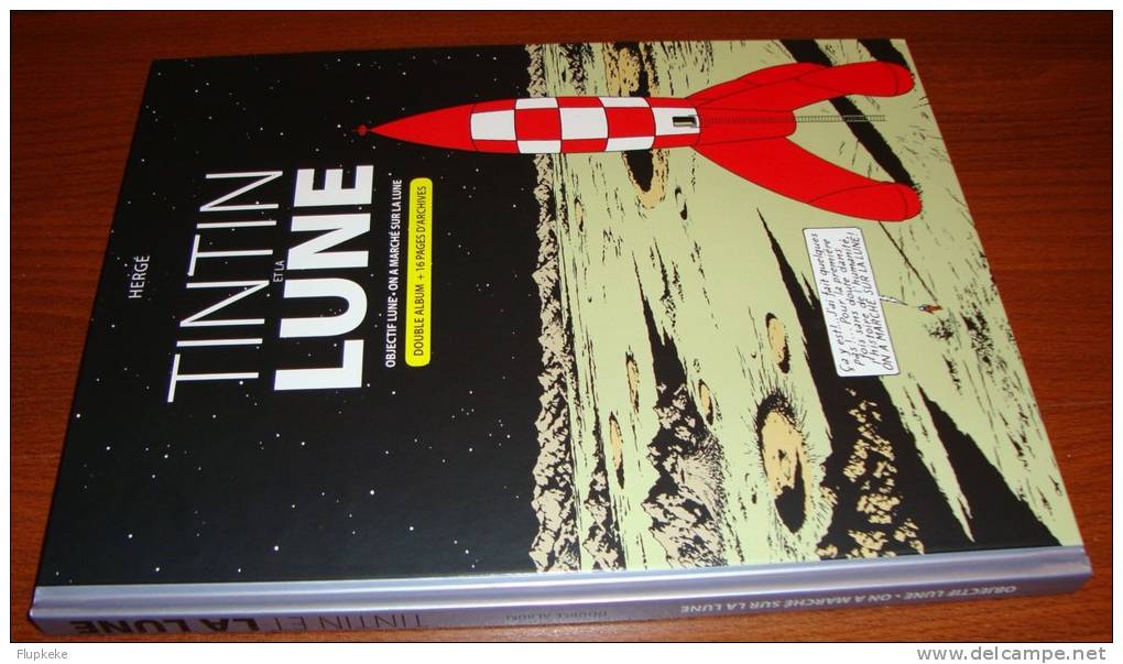 Tintin et La lune Édition Collector deux Albums Objectif Lune et On a marché sur la Lune avec 16 Pages d´Archives