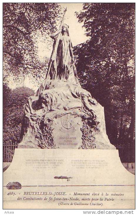 ST JOSSE = Monument élevé à La Mémoire Des Combattants Morts Pour La Patrie (Henri Georges) Vierge - St-Josse-ten-Noode - St-Joost-ten-Node