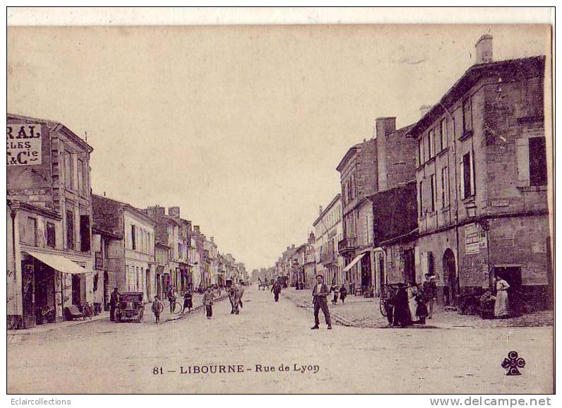 Libourne         Beau  lot  de 18 cartes  (  voir scan )