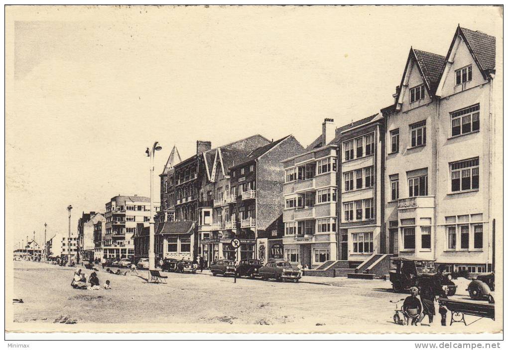 Oostduinkerke - Bains , La Digue , Old - Timer , Animé - Oostduinkerke