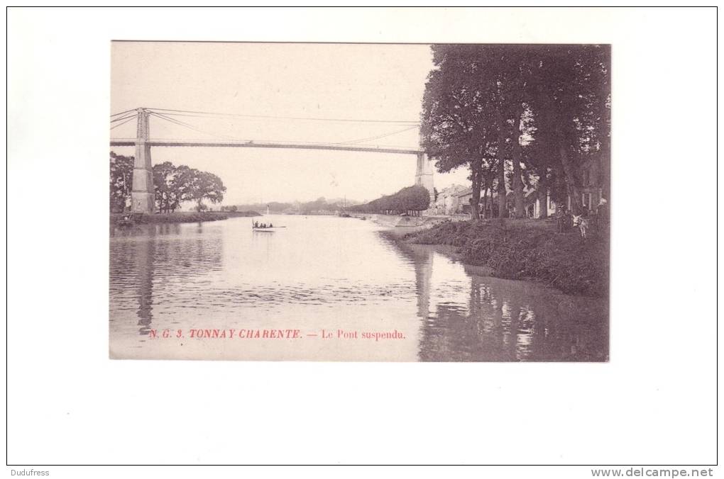 TONNAY CHARENTE  PONT SUSPENDU - Autres & Non Classés