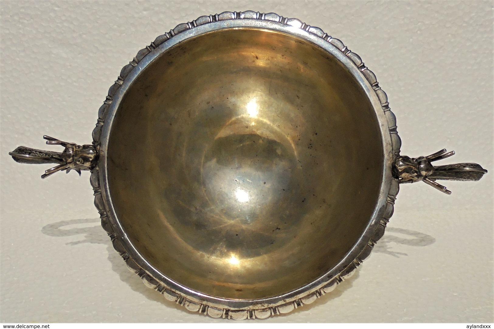 CINA (China): Old silver dragon bowl with egg of ostrich - marked Luen Wo