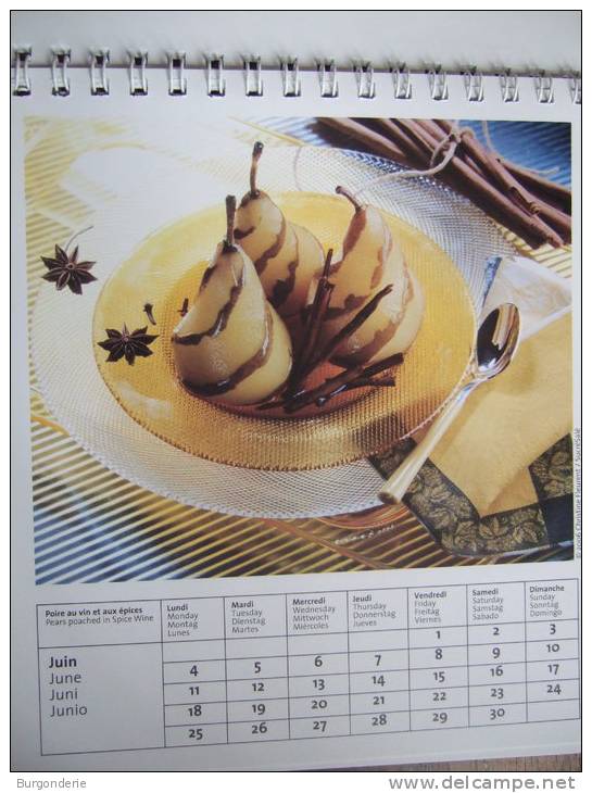 TRES JOLI CALENDRIER CHEVALET / DESSERTS / 2007 / EDITIONS DU DESASTRE - Petit Format : 2001-...