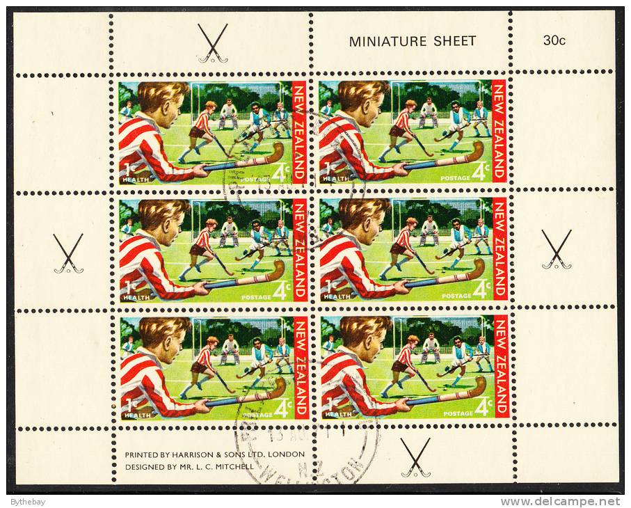 New Zealand Scott #B83a Used Miniature Sheet Of 6: Boys Playing Field Hockey - Neufs