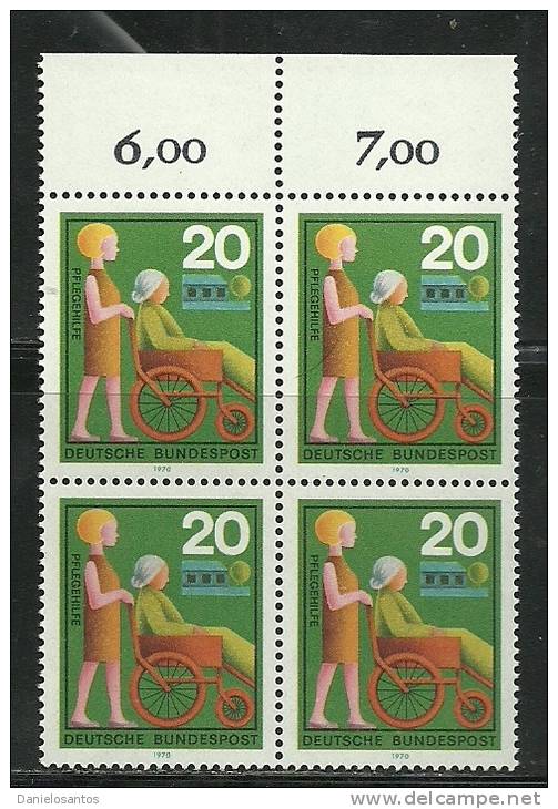 Germany Alemanha Deutschland 1970 Honoring Voluntary Services Nurse Block Of 4 MNH - Other & Unclassified