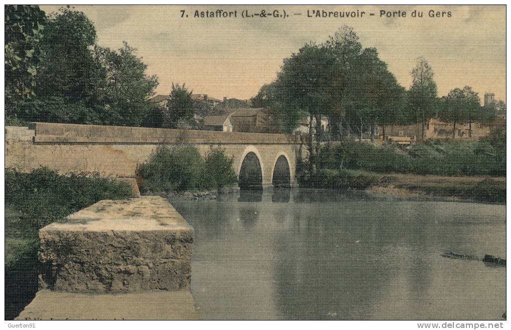 (CPA 47) ASTAFFORT  /  L'Abreuvoir  -  Porte Du Gers  -  (édition Toilée) - Astaffort