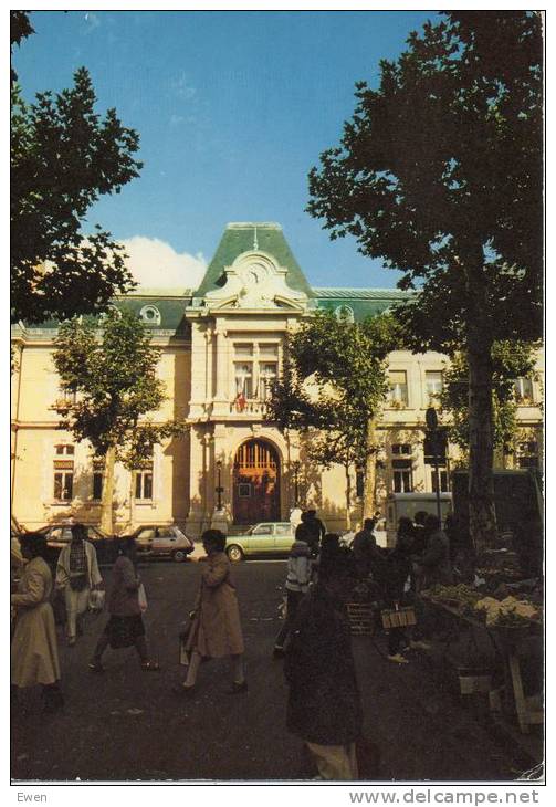 Lyon. Mairie. Croix-Rousse. (Jour De Marché). - Lyon 4