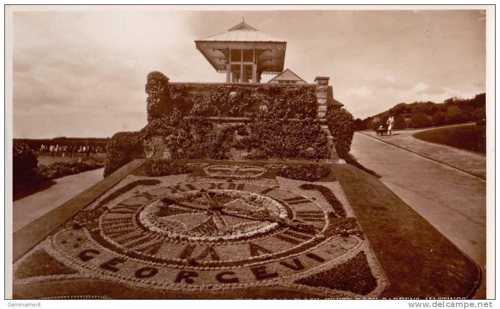 HASTINGS - WHITE ROCK GARDENS  -THE FLORAL CLOCK - Hastings