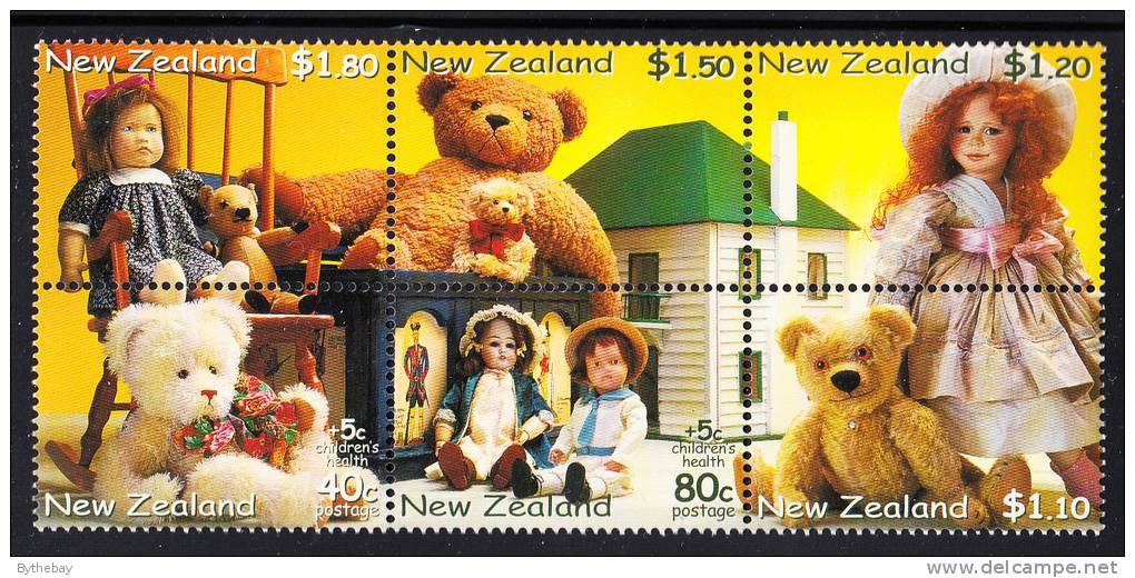 New Zealand Scott #1686a MNH Block Of 6: Teddy Bears & Dolls - Unused Stamps