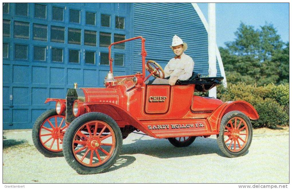 Ford 1915 Ford Fire Chief's Car, Dormand Unused - Passenger Cars