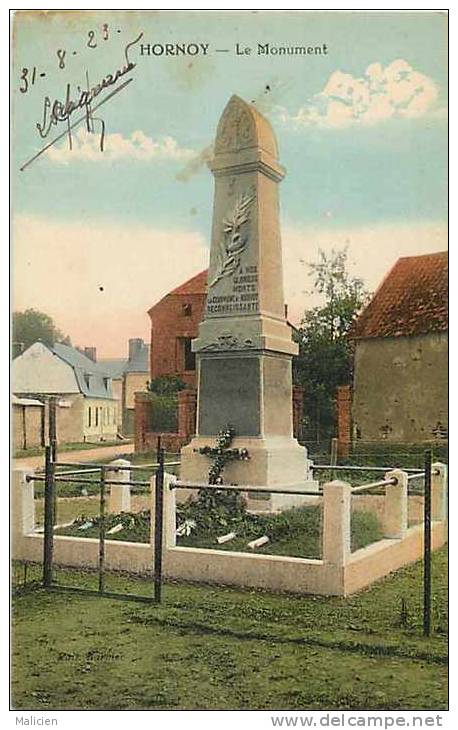 Somme -ref A91- Hornoy - Le Monument Aux Morts De La Guerre 1914-18- - Hornoy Le Bourg