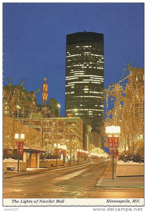 Minneapolis (MN) - The Lights Of Nicollet Mall - Minneapolis