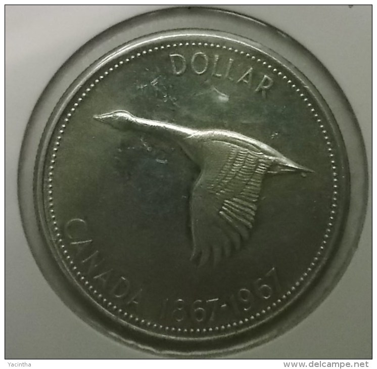 @Y@   Canada  Dollar  1967   (752) - Canada