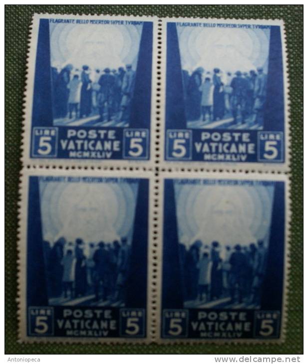 VATICANO 1945 PRO PRIGIONIERI BLOCK MNH** - Blocs & Feuillets