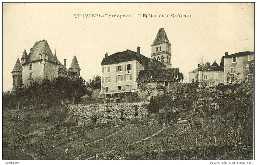 CPA  THIVIERS, L'église Et Le Château  5333 - Thiviers