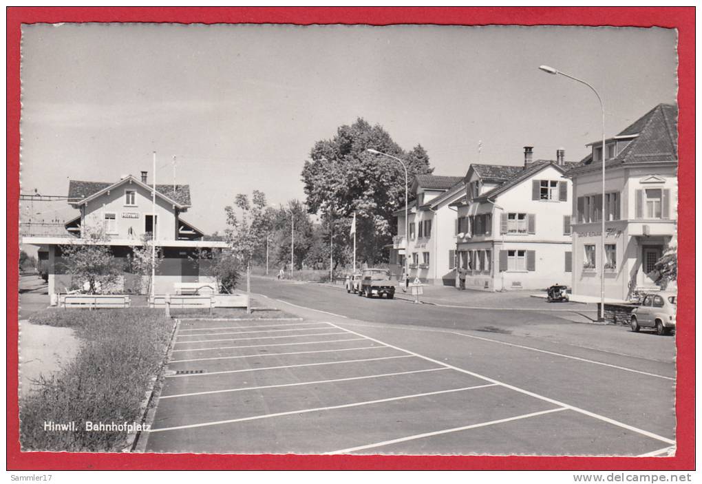 HINWIL BAHNHOFPLATZ - Hinwil