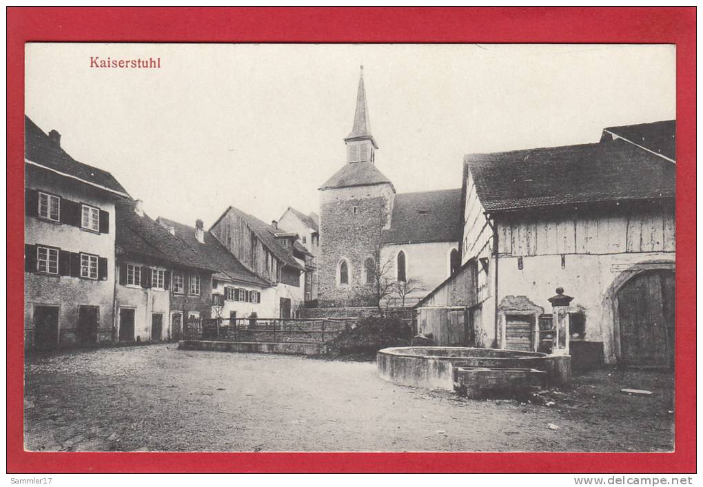 KAISERSTUHL, PLATZ MIT BRUNNEN - Kaiserstuhl