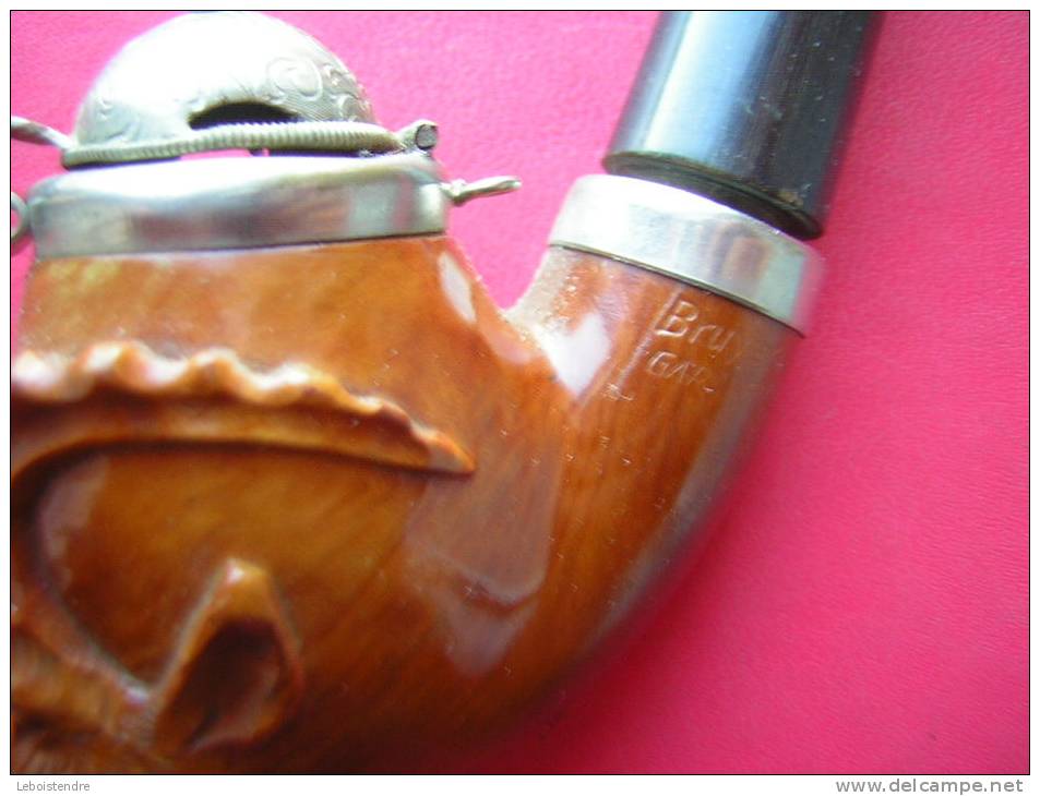 TRES BELLE PIPE SCULPTEE EN BRUYERE GARANTIE UNE TETE DE CHAMOIS OU MOUFFLON SIGNEE LUC .W-11 PHOTOS DE PRESENTATION - Bruyerepfeifen