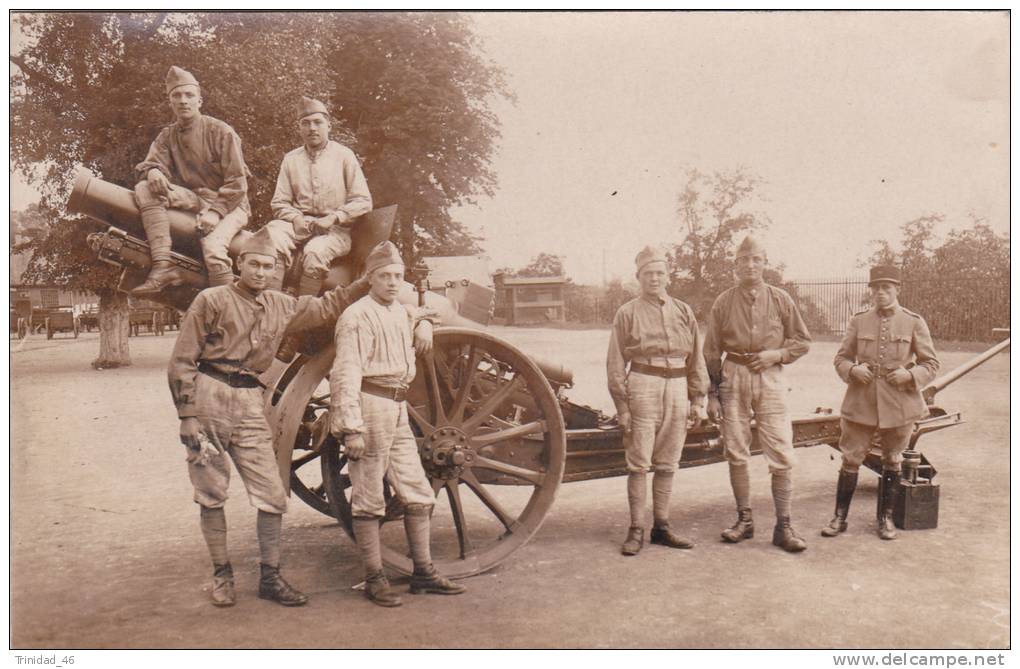 CARTE PHOTO MILITAIRE ARTILLERIE  EXPEDIE DE COBLENCE - Matériel