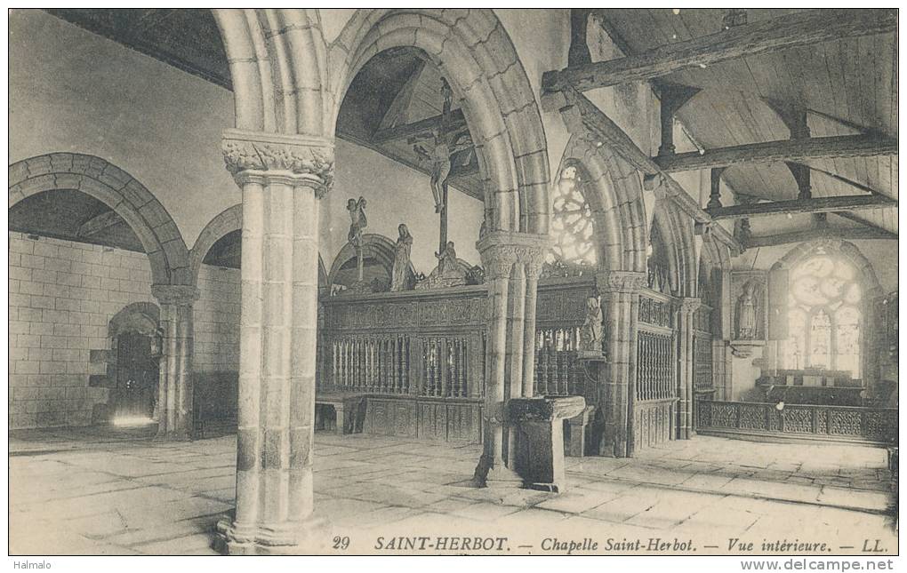 SAINT-HERBOT - Chapelle Saint-Herbot - Vue Intérieure - Saint-Herbot