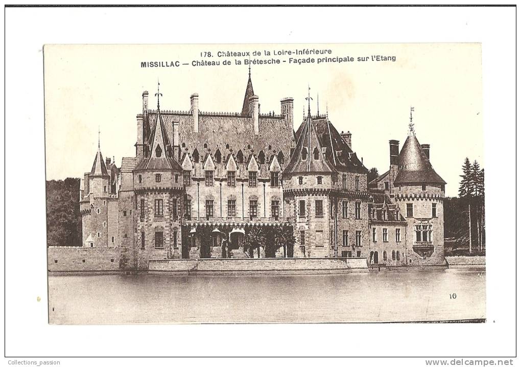 Cp, 44, Missilac, Château De La Brétesche, Façade Principale Sur L'Etang - Missillac