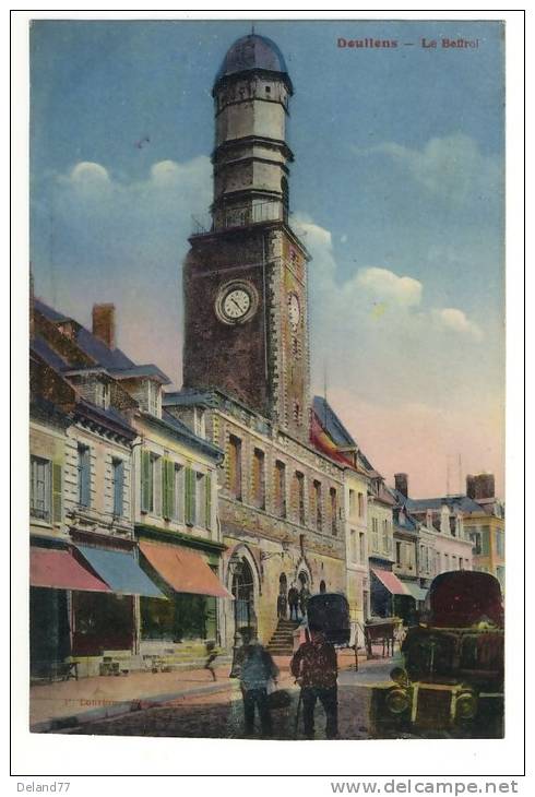 DOULLENS - Le Beffroi - Doullens