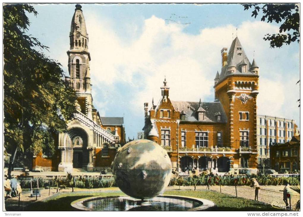 LA MADELEINE L' église La Mairie - La Madeleine