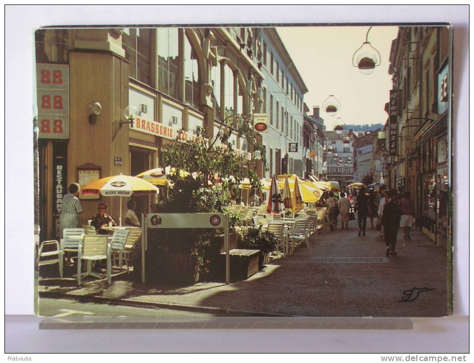 (88) - EPINAL - RUE DES MINIMES ET ZONE PIETONNE - ANIMEE - 1988 - Epinal