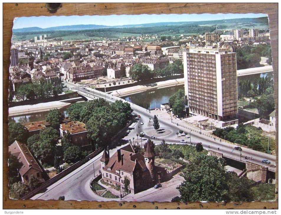 THIONVILLE / L'ENTREE DE THIONVILLE / SUPERBE CARTE PHOTO AERIENNE / LAPIE - Thionville