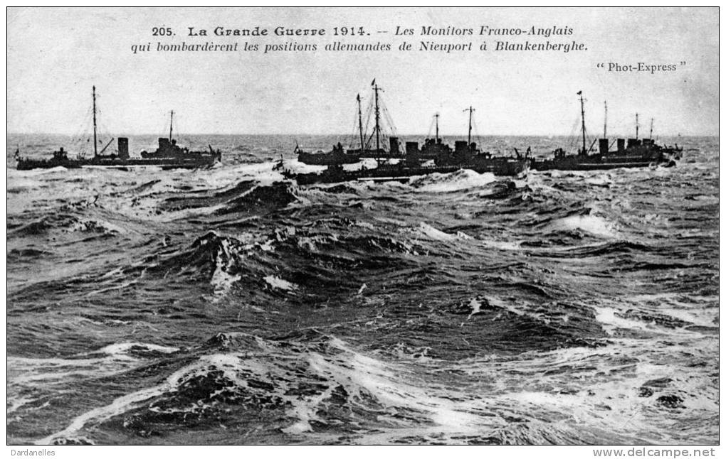 5807 -    Monitors De La Flotte Franco-Anglaise , Attaque Des Positions Allemandes De Nieuport, Phot-express - Guerre 1914-18
